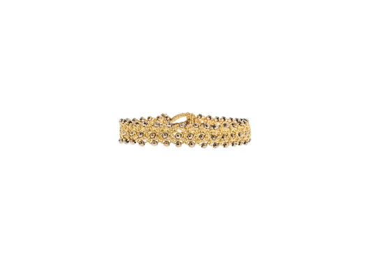 Fine small lace bracelet, gold