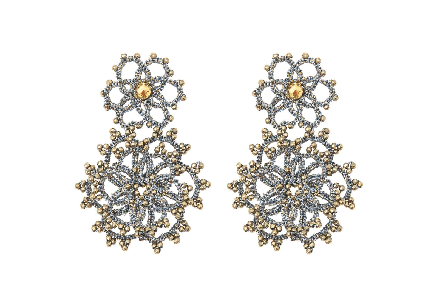 Bloom lace earrings, dark grey gold close up