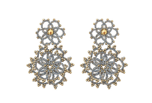 Bloom lace earrings, dark grey gold close up