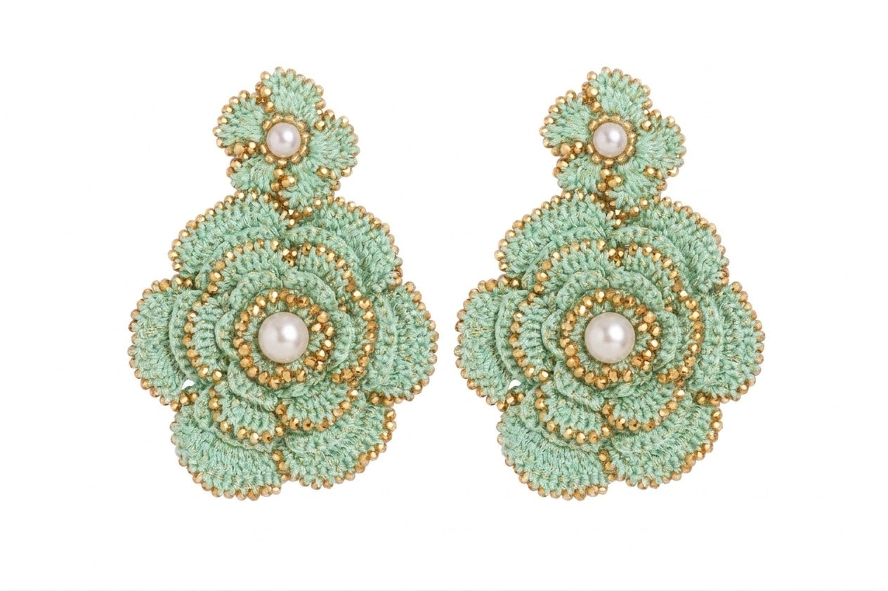 Flower handcrafted earrings with white pearls and gold natural gemstones 
