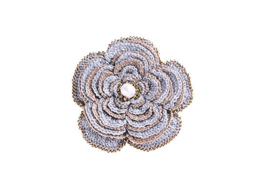 Hand-crocheted Camelia brooch, rose gold 