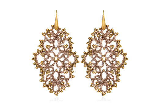 Diana lace earrings, nude gold